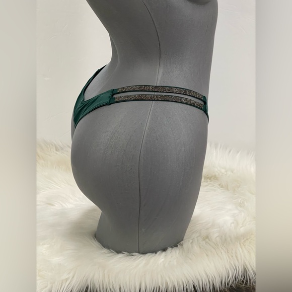 Victorias Secret Very Sexy Double Shine Strap Smooth Thong Panty Underwear. NWT - Picture 10 of 12